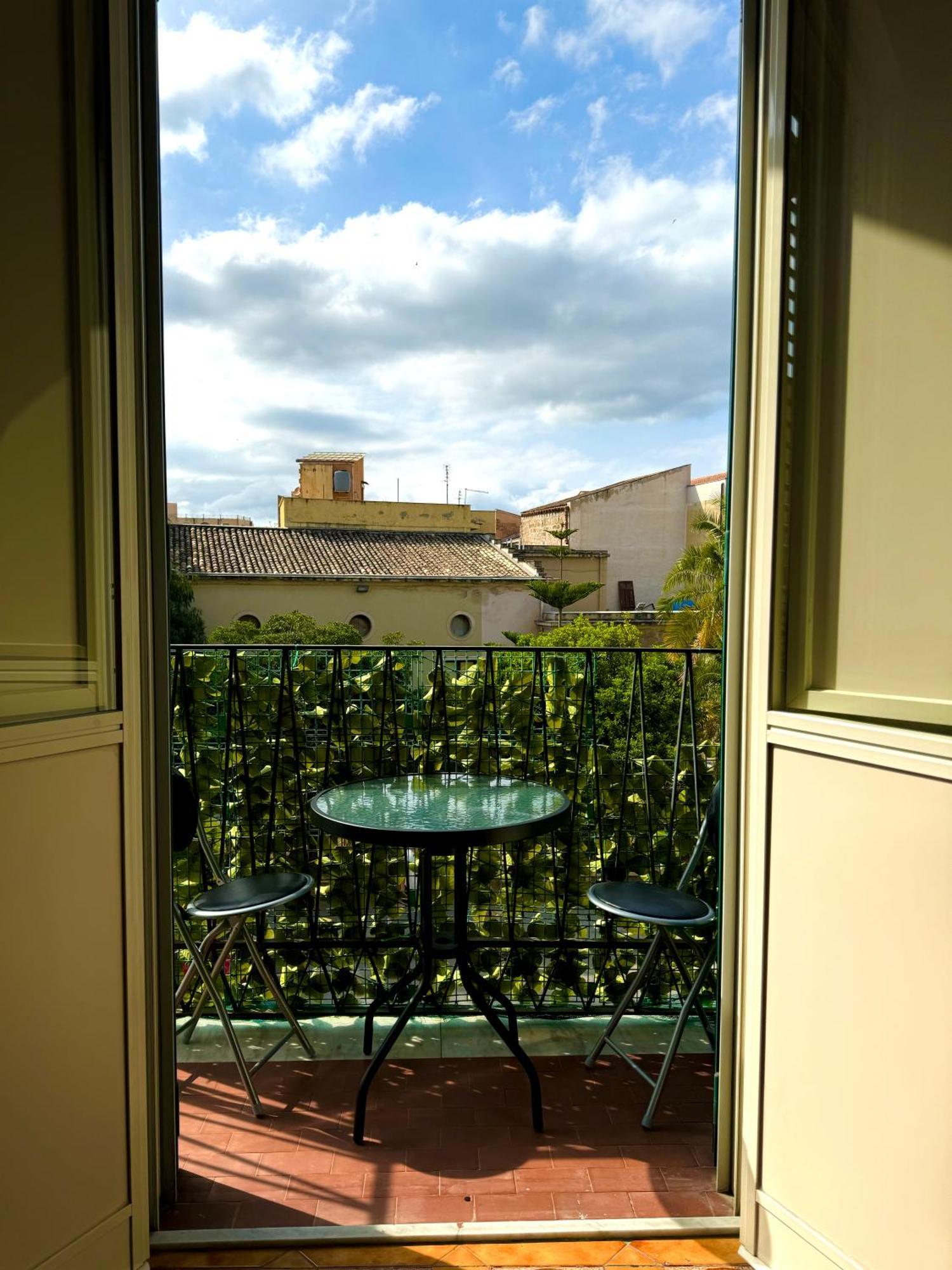 Villa La Casa Di Giulietta Palermo Exterior foto